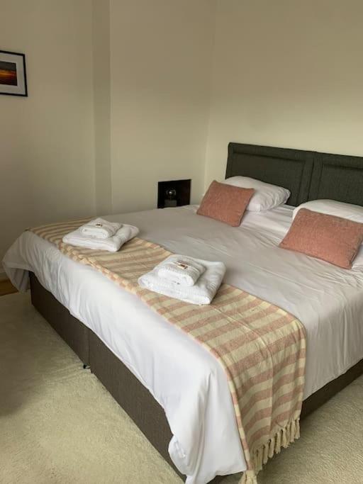 Mountain Views In The Heart Of Brecon Town Villa Ngoại thất bức ảnh