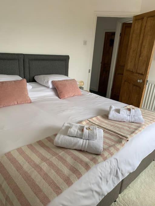 Mountain Views In The Heart Of Brecon Town Villa Ngoại thất bức ảnh